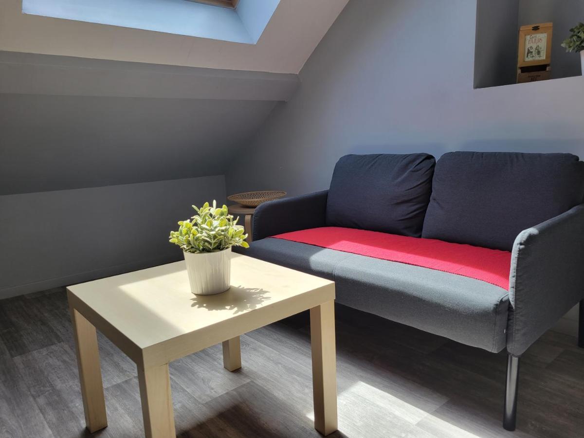 Apt 8 Du Temple Hypercentre & Parking Apartment Cambrai Bagian luar foto
